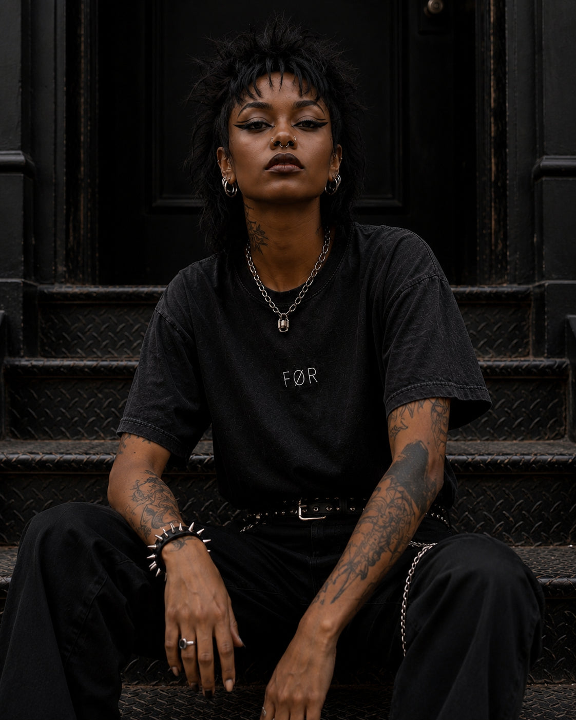 Minimal Tee