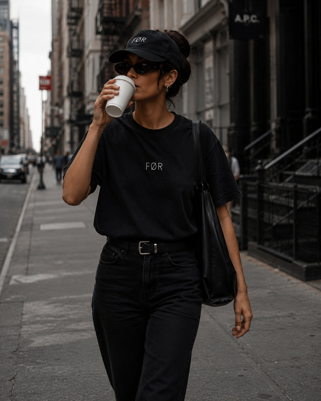Minimal Tee